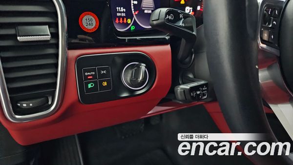 Porsche Cayenne 2023, фото 14