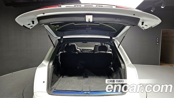 Audi Q7 2023, фото 20