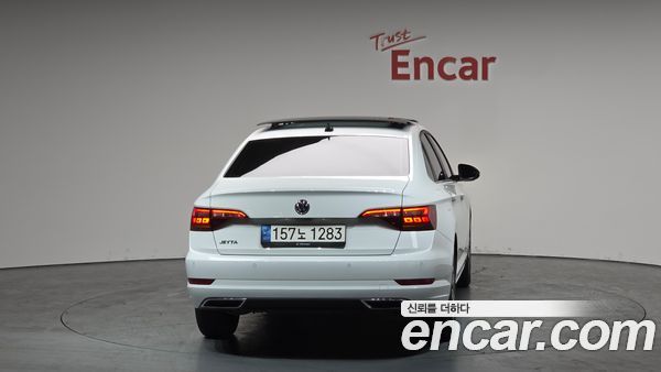 Volkswagen Jetta 2021, фото 4