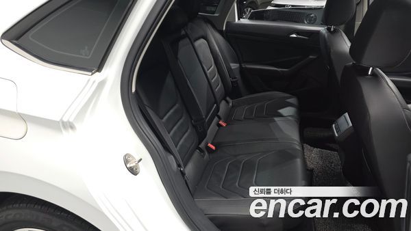 Volkswagen Jetta 2021, фото 11