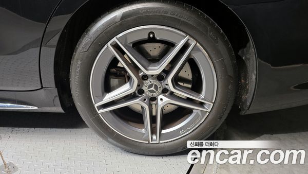 Mercedes-Benz S-Class 2021, фото 5