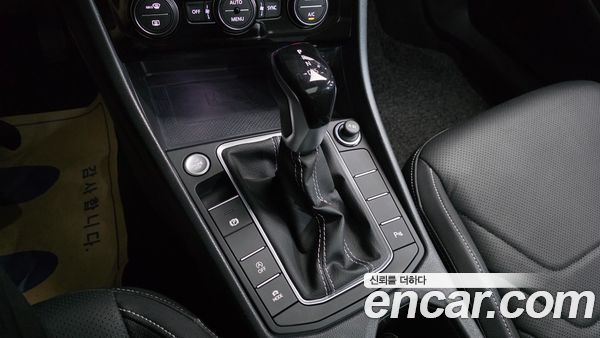 Volkswagen Jetta 2024, фото 9