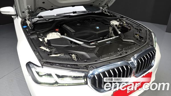 BMW 5 Series 2022, фото 6
