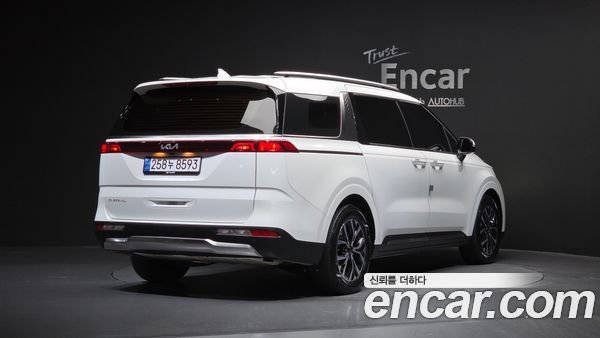 Kia Carnival 2023, фото 2