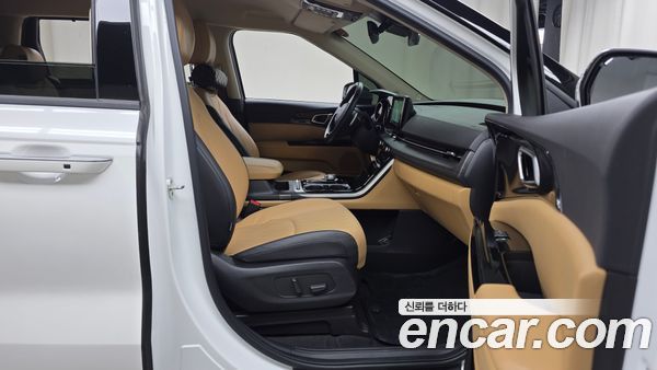 Kia Carnival 2023, фото 11