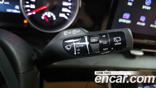 Kia Carnival 2023, фото 18