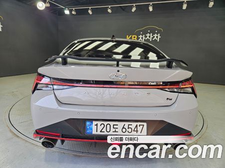 Hyundai Elantra 2022, фото 5