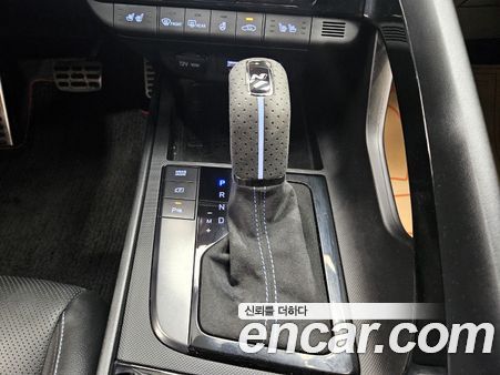 Hyundai Elantra 2022, фото 15