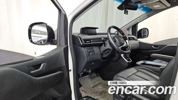 Hyundai Staria 2022, фото 10