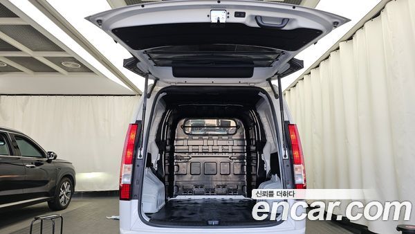 Hyundai Staria 2022, фото 20