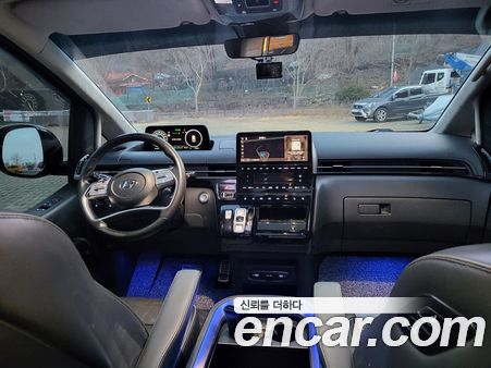 Hyundai Staria 2022, фото 6
