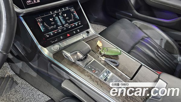 Audi A7 2020, фото 8