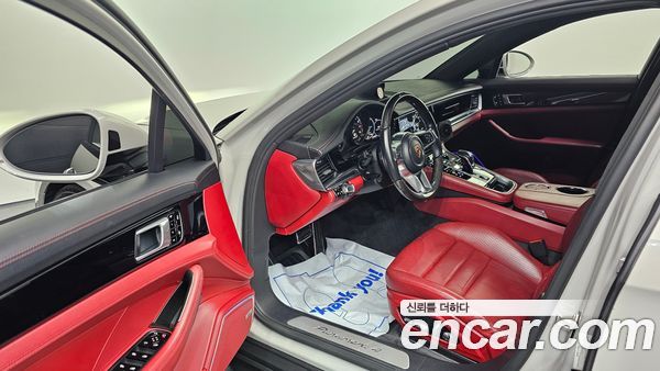 Porsche Panamera 2020, фото 10