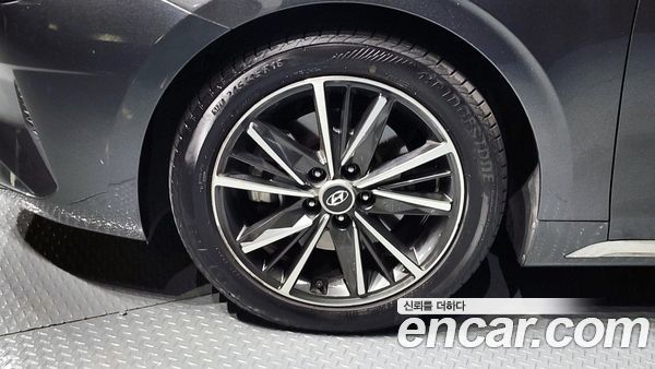 Hyundai Grandeur 2022, фото 5
