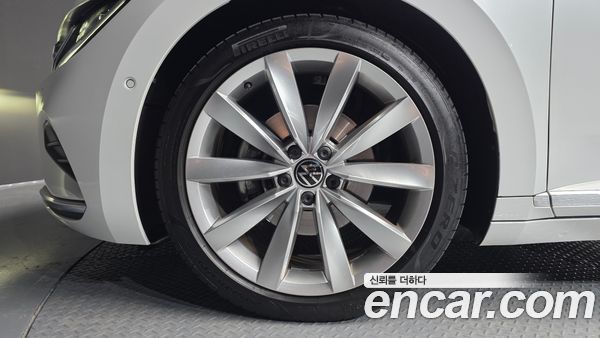 Volkswagen Arteon 2023, фото 5