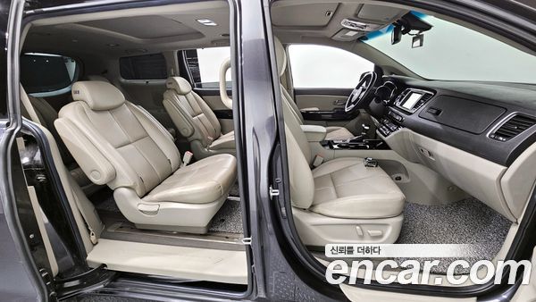 Kia Carnival 2020, фото 12