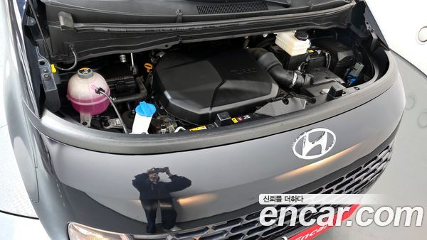 Hyundai Staria 2023, фото 6