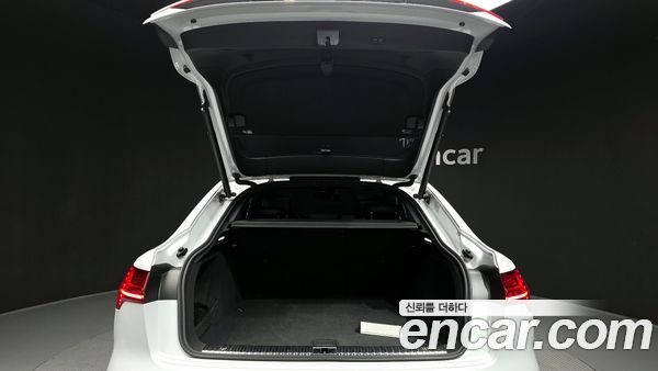 Audi e-tron 2021, фото 20
