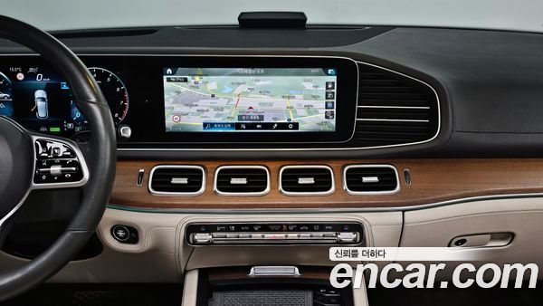 Mercedes-Benz GLE 2020, фото 14
