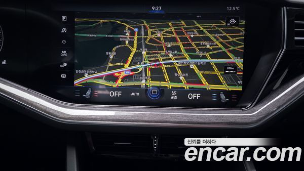 Volkswagen Touareg 2023, фото 20