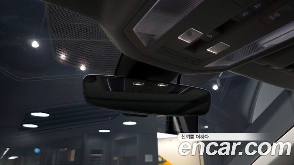 Volkswagen Touareg 2023, фото 31