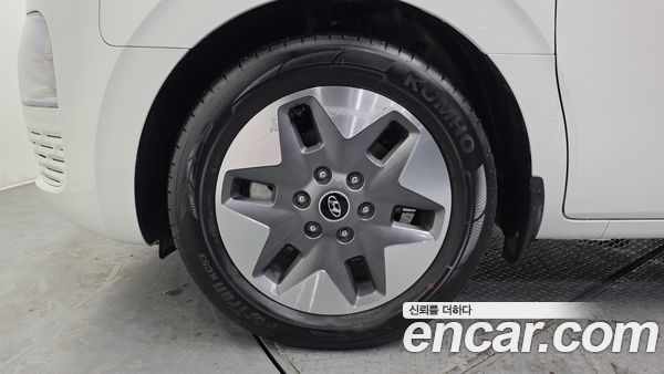 Hyundai Staria 2022, фото 5