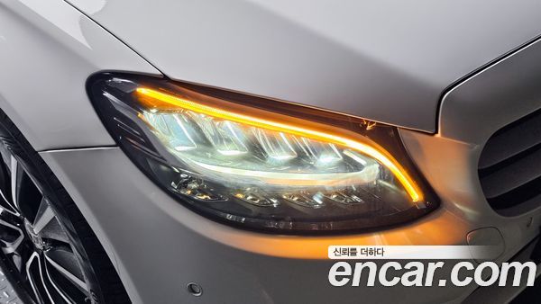 Mercedes-Benz C-Class 2020, фото 8