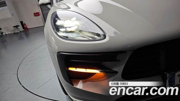 Porsche Macan 2021, фото 8