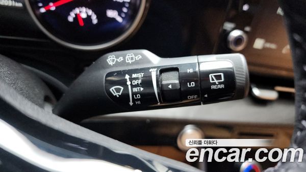 Kia Carnival 2023, фото 31