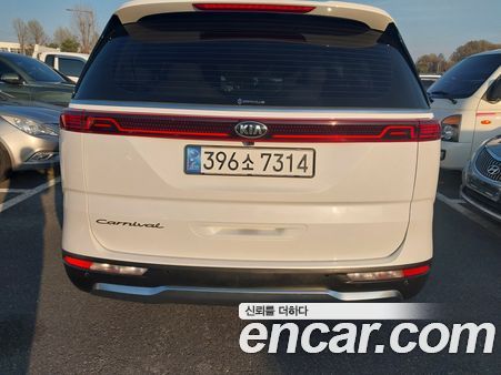 Kia Carnival 2021, фото 5