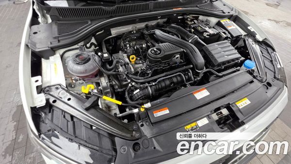 Volkswagen Jetta 2023, фото 6