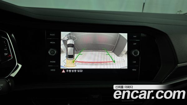 Volkswagen Jetta 2023, фото 20