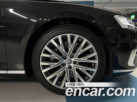 Audi A8 2020, фото 8