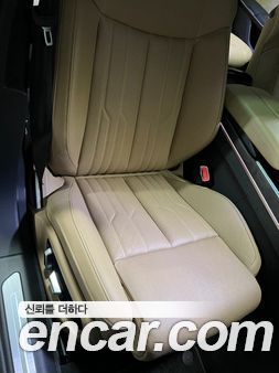 Audi A8 2020, фото 18