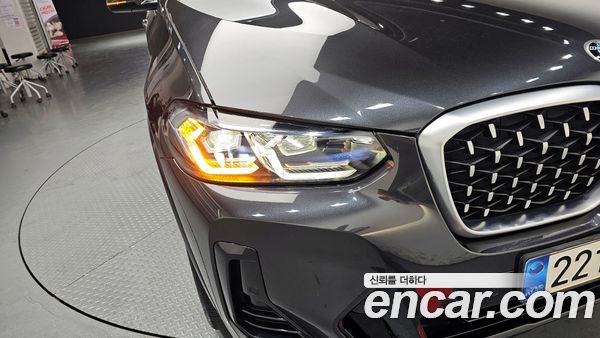 BMW X4 2022, фото 8