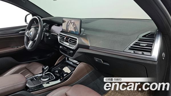 BMW X4 2022, фото 31