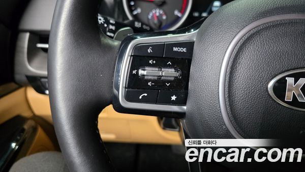 Kia Carnival 2021, фото 31