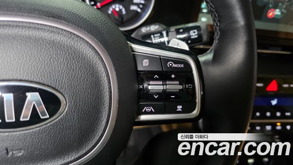 Kia Carnival 2021, фото 32