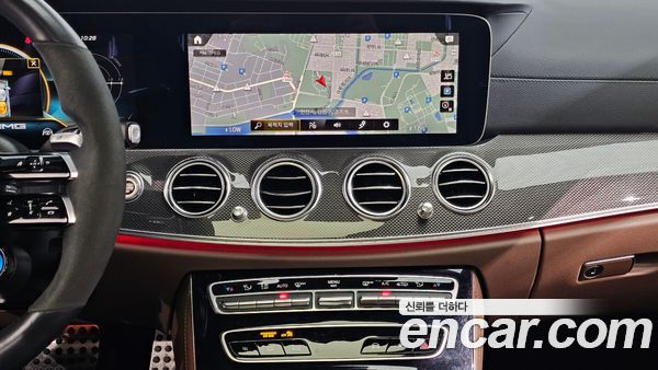 Mercedes-Benz E-Class 2021, фото 20