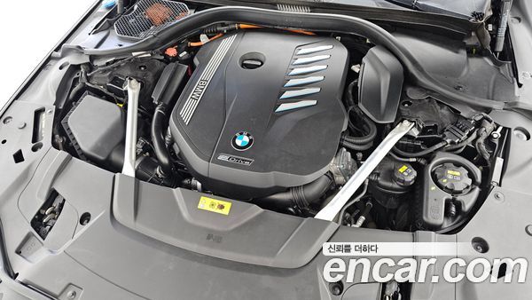 BMW 7 Series 2021, фото 6