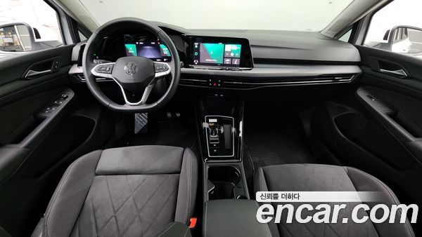 Volkswagen Golf 2024, фото 10
