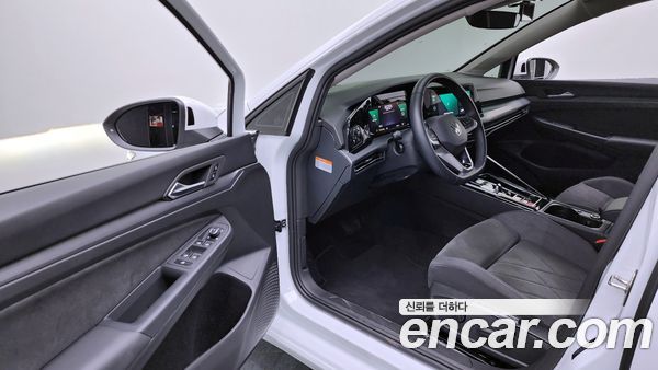 Volkswagen Golf 2024, фото 13