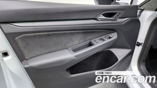 Volkswagen Golf 2024, фото 14