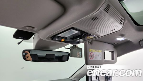 Volkswagen Golf 2024, фото 16