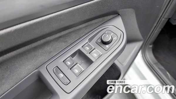 Volkswagen Golf 2024, фото 29