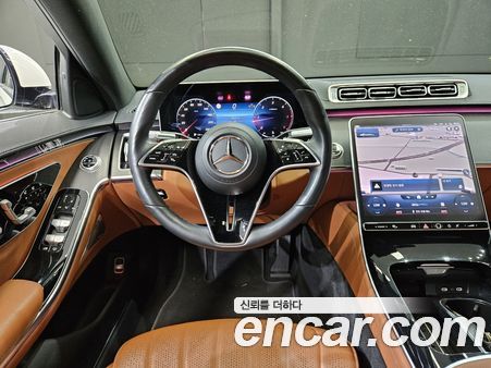 Mercedes-Benz S-Class 2022, фото 12