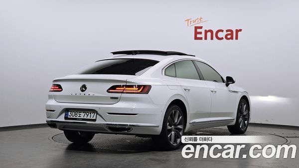 Volkswagen Arteon 2020, фото 2