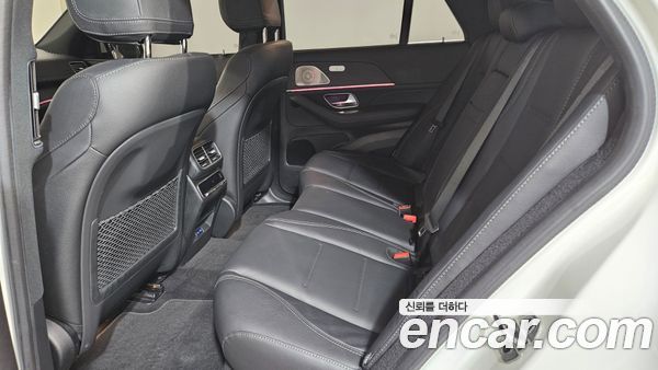 Mercedes-Benz GLE 2024, фото 10