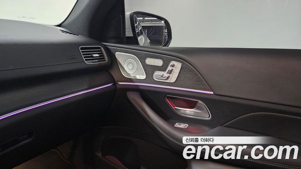 Mercedes-Benz GLE 2024, фото 13