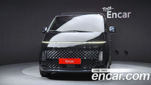 Hyundai Staria 2023, фото 3